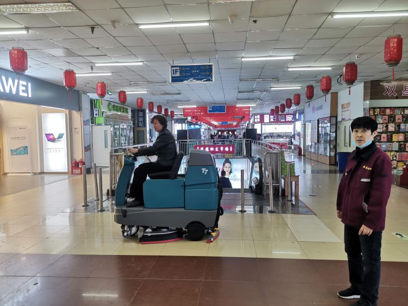 洗地機出現(xiàn)水流異常，別慌！