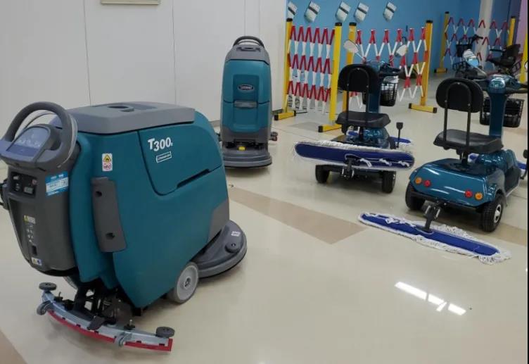 坦能T300e手推式洗地機 坦能T300e手推式洗地機