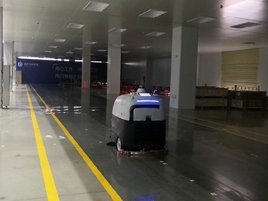 哪吒揮手告別銀幕，坦力工業(yè)智能清潔機(jī)器人續(xù)寫車間「清潔傳奇」